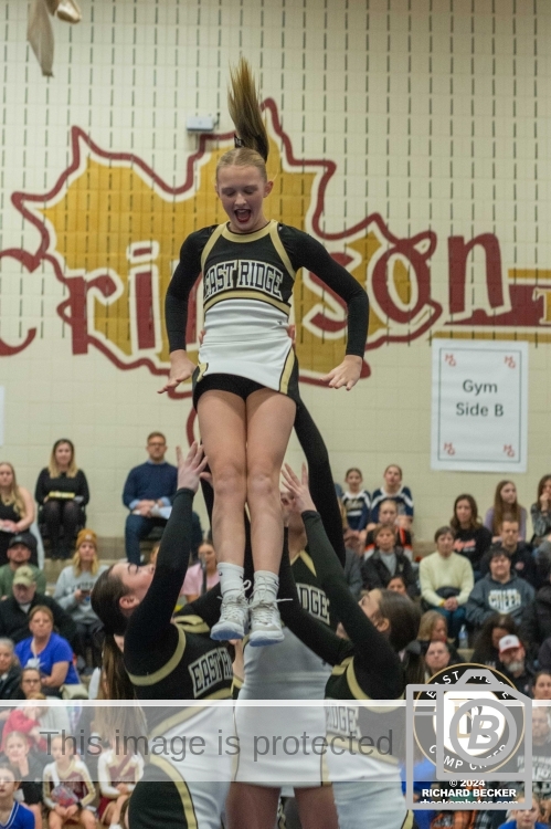 ER-JV-CCC- DSC1702