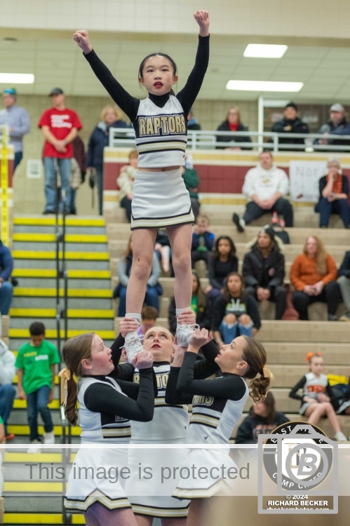 ER-Middle-CCC- DSC0320