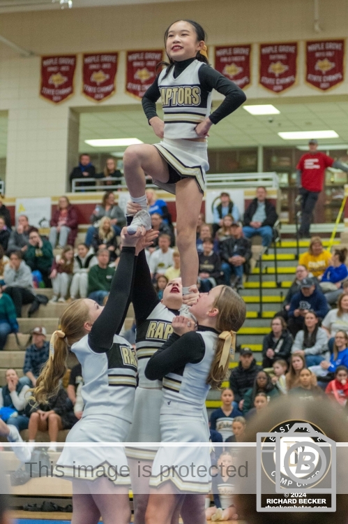 ER-Middle-CCC- DSC0348