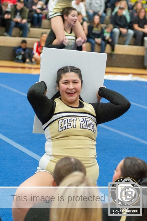 ER-Varsity-CCC- DSC1234