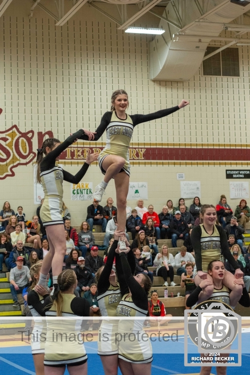 ER-Varsity-CCC- DSC1382